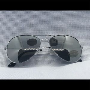 Classy Aviator Sunglasses